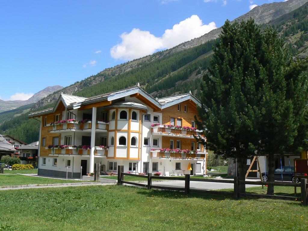 Haus Alpenstern Lägenhet Saas-Grund Exteriör bild